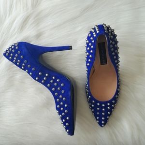 NWOT Steven Cobalt Suede Studded Pumps